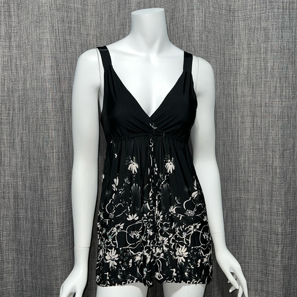 NWT Slinky Smocked Back Black Floral Sleeveless Top XS/S